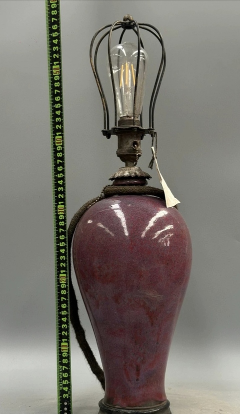 古玩陶瓷紅釉梅瓶真品鑒賞圖