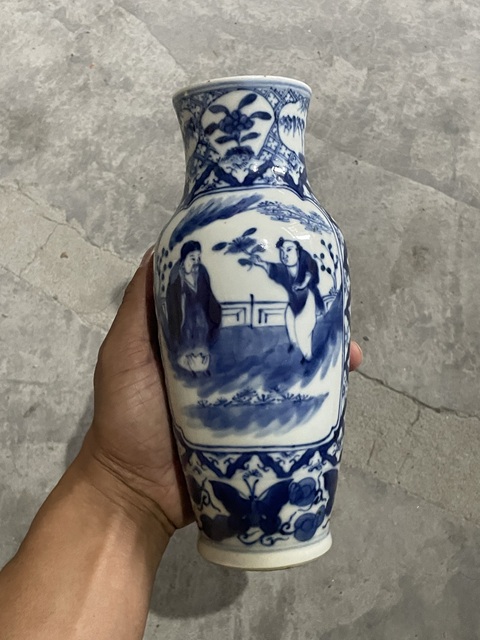 古玩陶瓷青花四愛(ài)圖撇口瓶真品鑒賞圖
