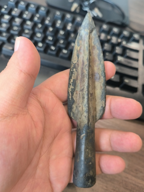 古玩銅器漢代矛頭真品鑒賞圖