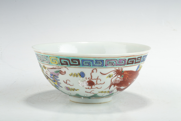 古玩陶瓷民國·粉彩龍鳳呈祥紋碗
真品鑒賞圖