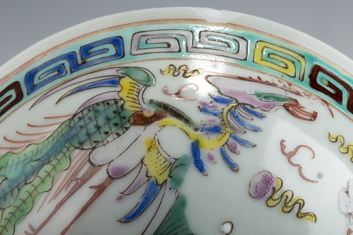 古玩陶瓷民國·粉彩龍鳳呈祥紋碗
真品鑒賞圖