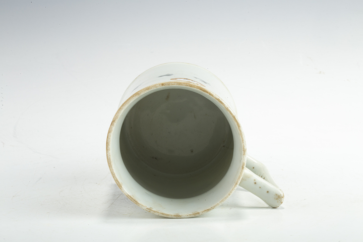 古玩陶瓷創(chuàng)匯·釉下彩花鳥紋“勞動光榮”執(zhí)杯真品鑒賞圖