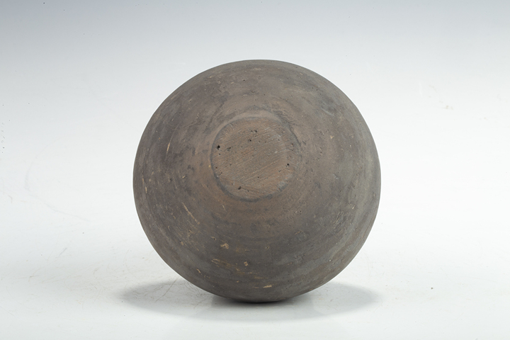 古玩陶瓷明以前·灰陶壺真品鑒賞圖