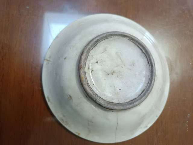 古玩陶瓷白釉碗真品鑒賞圖