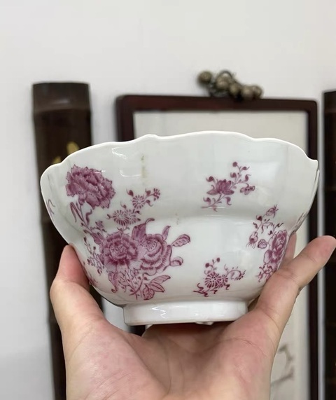 古玩陶瓷清乾隆 胭脂紅花卉紋折腰碗真品鑒賞圖