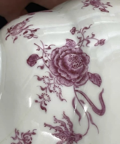 古玩陶瓷清乾隆 胭脂紅花卉紋折腰碗真品鑒賞圖