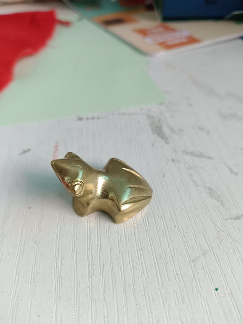 古玩雜項民國同青蛙銅鎮紙真品鑒賞圖