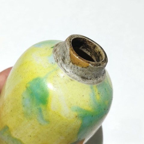 古玩陶瓷黃地綠彩罐真品鑒賞圖