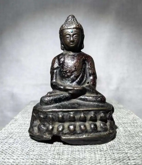 古玩銅器造像真品鑒賞圖