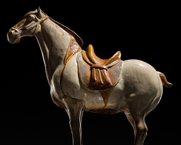 古玩陶瓷唐代三彩馬真品鑒賞圖