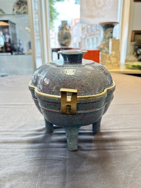 古玩陶瓷爐鈞釉貢器真品鑒賞圖