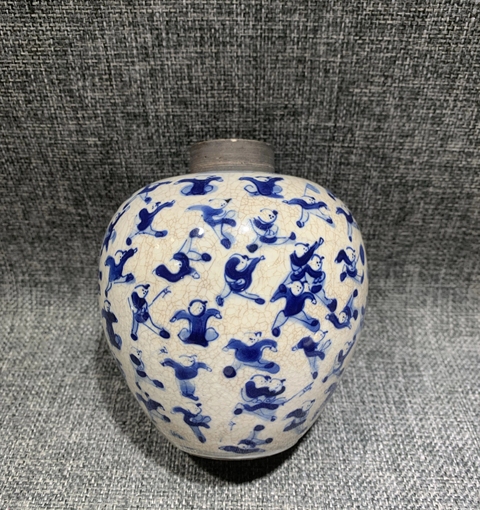 古玩陶瓷煨瓷青花嬰戲圖罐真品鑒賞圖