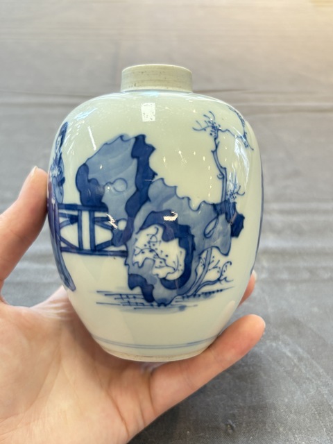 古玩陶瓷青花仕女人物罐，疑似復窯真品鑒賞圖