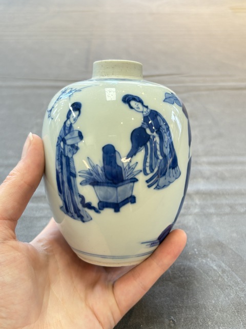 古玩陶瓷青花仕女人物罐，疑似復窯真品鑒賞圖