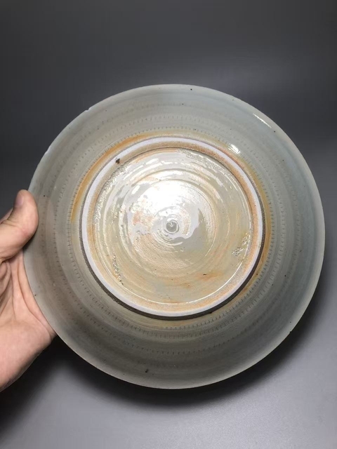 古玩陶瓷龍泉青瓷盤真品鑒賞圖