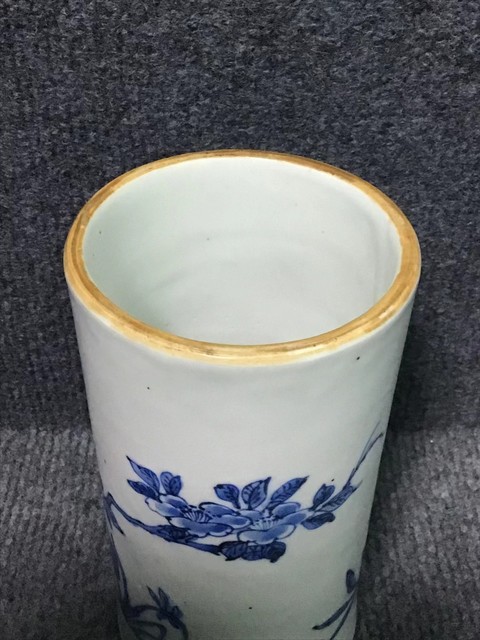 古玩陶瓷花鳥紋青花筆筒真品鑒賞圖