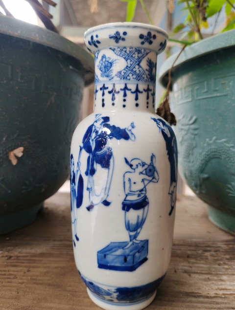 古玩陶瓷青花市井人物棒槌瓶真品鑒賞圖