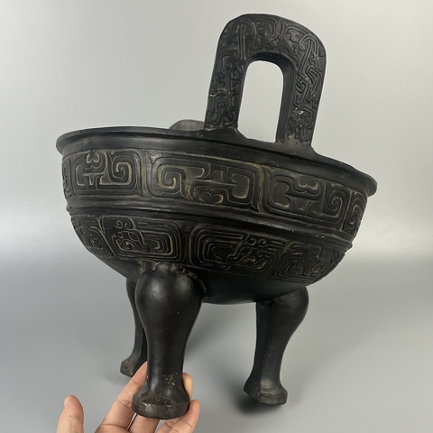 古玩銅器鼎真品鑒賞圖