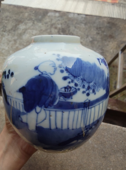 古玩陶瓷青花人物罐真品鑒賞圖