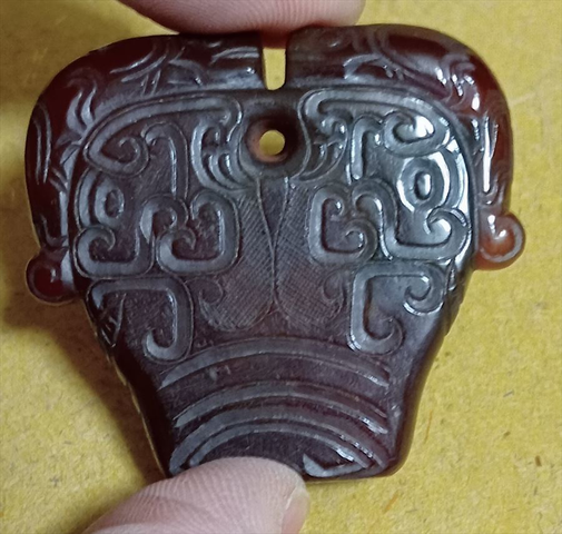 古玩玉器仿古獸面紋件真品鑒賞圖