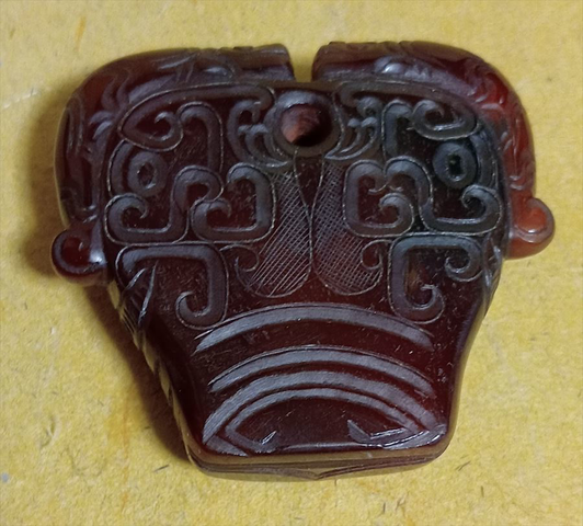 古玩玉器仿古獸面紋件真品鑒賞圖