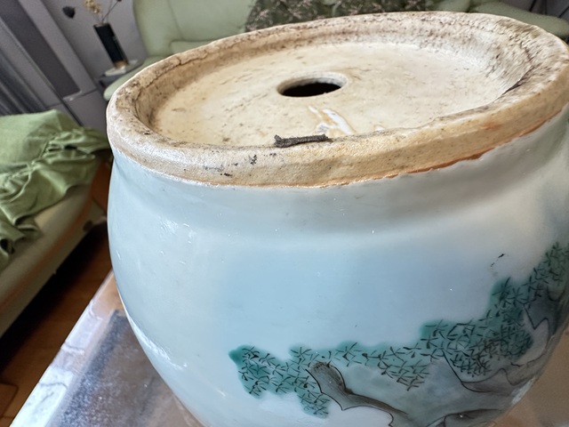 古玩陶瓷人物紋粉彩花盆拍賣,當前價格18880元