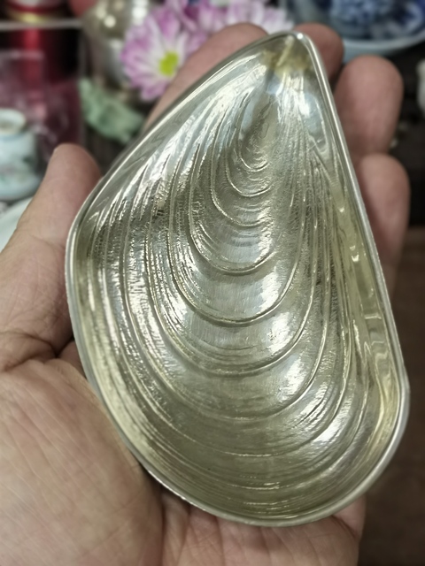 古玩雜項(xiàng)歐洲800純銀仿生扇貝碟真品鑒賞圖