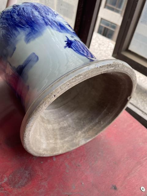 古玩陶瓷青花山水紋擺件真品鑒賞圖