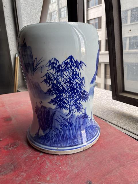 古玩陶瓷青花山水紋擺件真品鑒賞圖