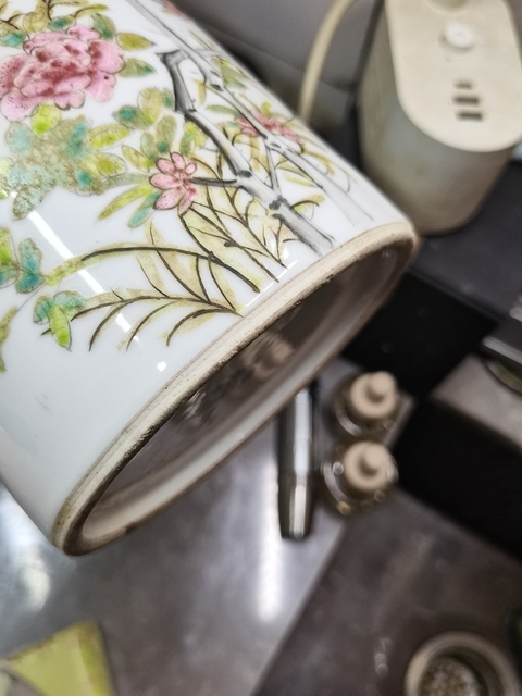 古玩陶瓷花鳥紋淺絳彩帽筒真品鑒賞圖