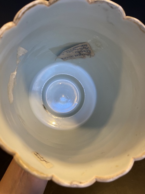 古玩陶瓷晚清青花五彩瓷鐘真品鑒賞圖