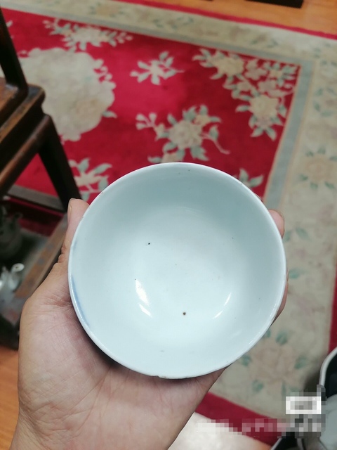 古玩陶瓷清早期 藍釉碗真品鑒賞圖