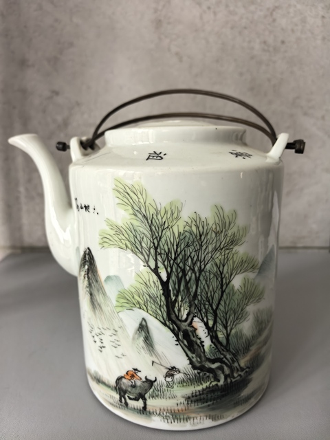 古玩陶瓷淺絳彩牧牛圖茶壺真品鑒賞圖