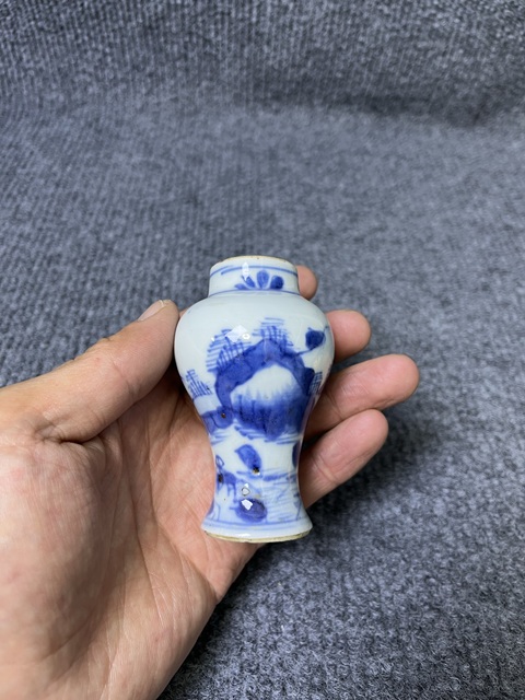 古玩陶瓷康熙·青花山水紋小瓶真品鑒賞圖