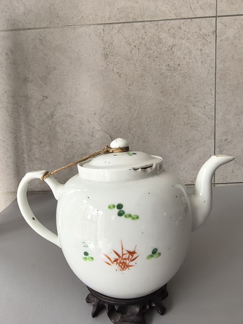 古玩陶瓷粉彩金玉滿堂紋茶壺真品鑒賞圖