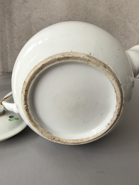 古玩陶瓷粉彩金玉滿堂紋茶壺真品鑒賞圖