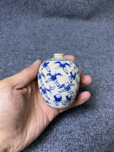 古玩陶瓷青花煨瓷百子紋小罐真品鑒賞圖