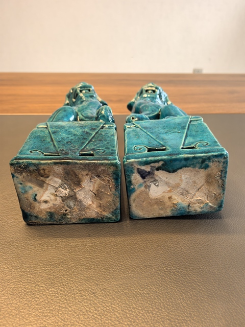 古玩陶瓷民國孔雀藍釉獅子擺件真品鑒賞圖