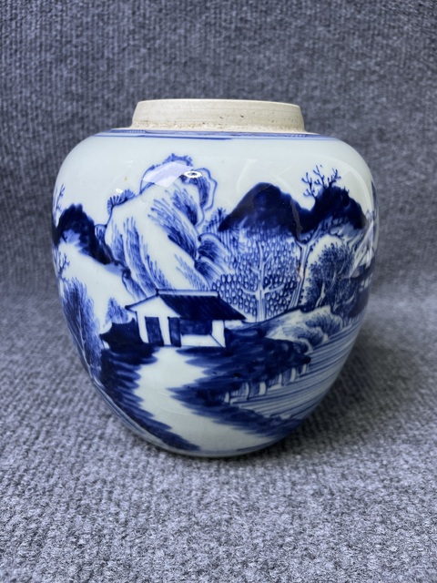 古玩陶瓷青花山水紋罐真品鑒賞圖