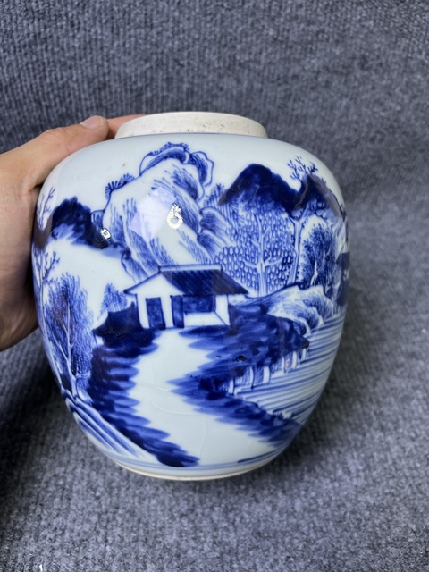 古玩陶瓷青花山水紋罐真品鑒賞圖