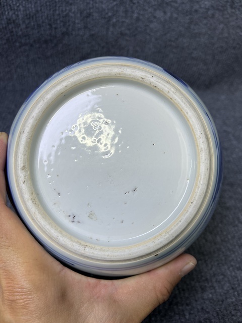 古玩陶瓷青花山水紋罐真品鑒賞圖