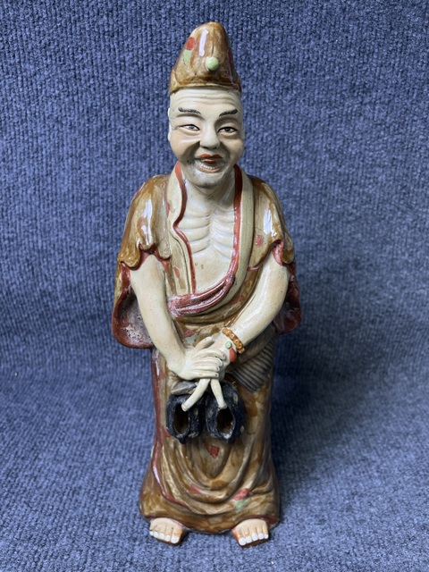 古玩陶瓷濟(jì)公塑像真品鑒賞圖