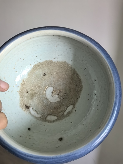古玩陶瓷乾隆祭藍釉三足爐真品鑒賞圖