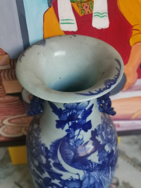 古玩陶瓷青花花鳥紋雙耳瓶真品鑒賞圖