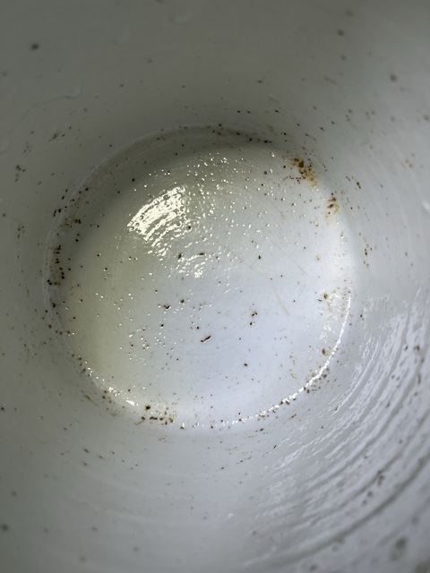 古玩陶瓷青釉暗刻花卉紋筒爐真品鑒賞圖