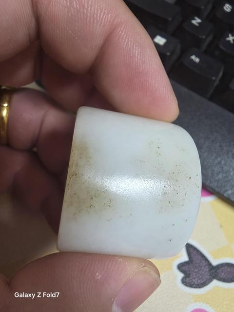 古玩玉器和田玉雕“素紋扳指”真品鑒賞圖