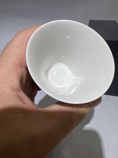 古玩陶瓷青花杯真品鑒賞圖