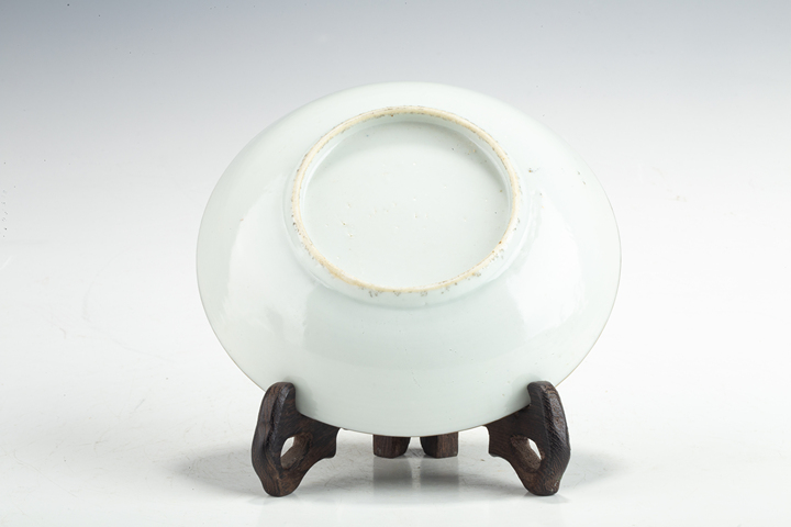 古玩陶瓷民國(guó)·料彩墨石竹影紋小盤(pán)真品鑒賞圖