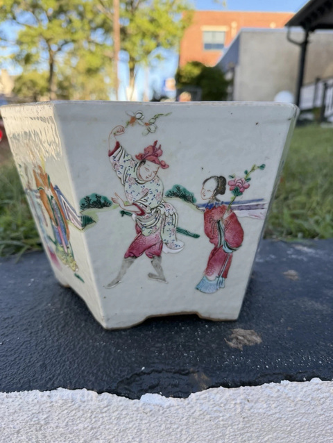 古玩陶瓷清同治 粉彩十二花神六方花盆真品鑒賞圖