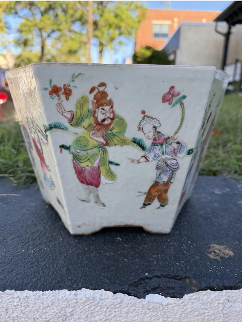 古玩陶瓷清同治 粉彩十二花神六方花盆真品鑒賞圖